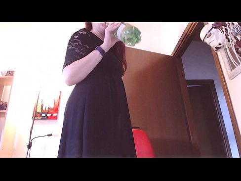 ❤️ Një skllav i nënshtruar që i pëlqejnë brekët e pista dhe të shijshme detyrohet të masturbojë pasi shikon këtë video! ❌ Pornografi cilësore në sq.xxxomg.ru ❌️